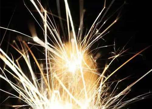 焊接機(jī)器人有什么不同？區(qū)別在這